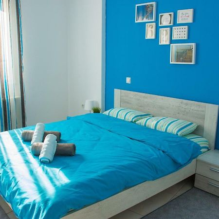 Modern And Quiet Few Minutes From The City Center Tesalonika Bagian luar foto