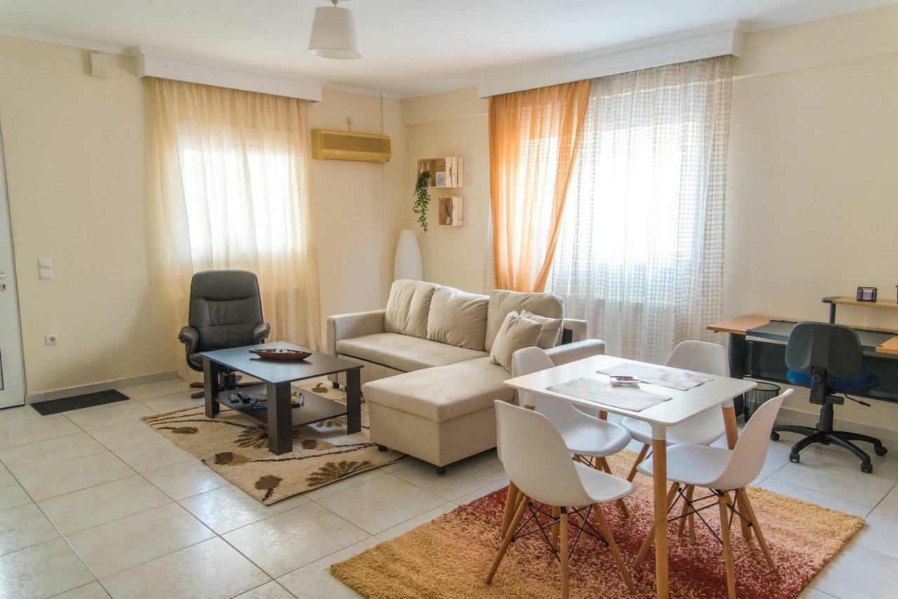 Modern And Quiet Few Minutes From The City Center Tesalonika Bagian luar foto