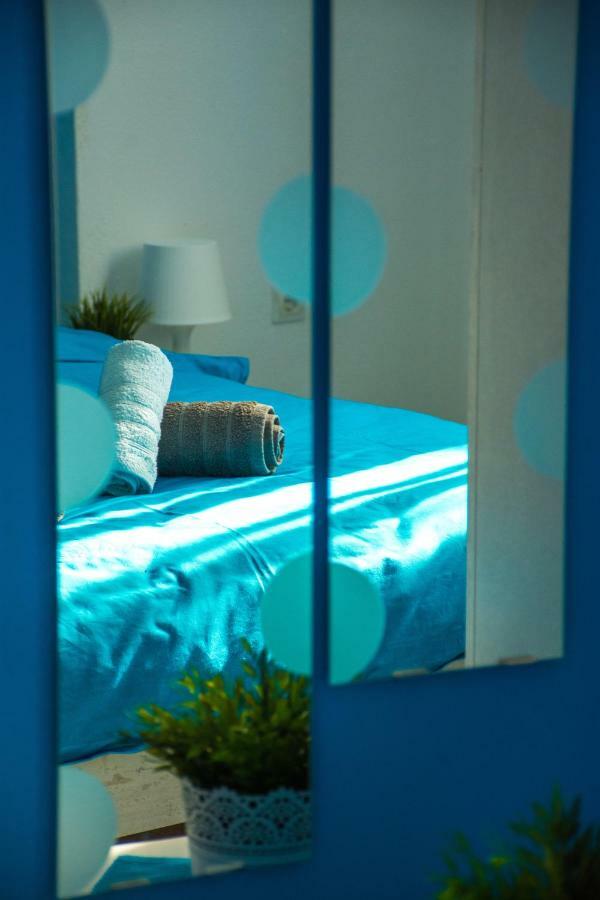Modern And Quiet Few Minutes From The City Center Tesalonika Bagian luar foto